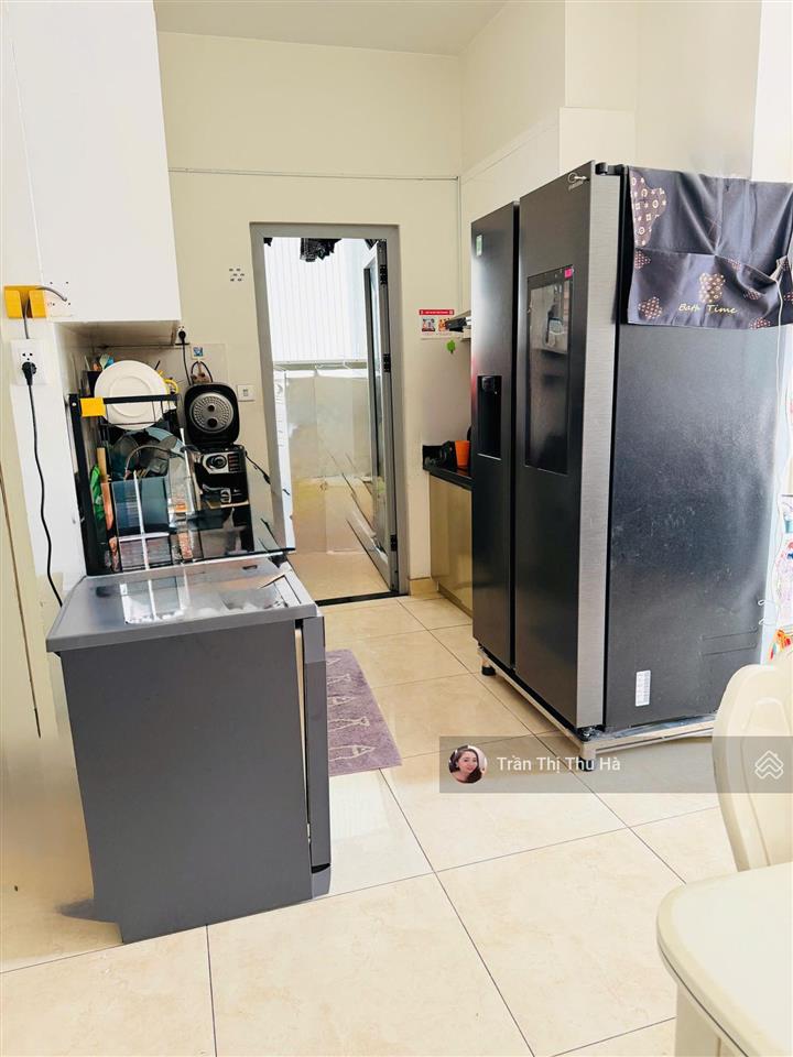 Luxgarden quận 7 2pn giá bán 3,7ty
