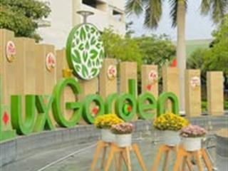 Bán luxgarden quận 7 69m 2pn giá 3,550ty