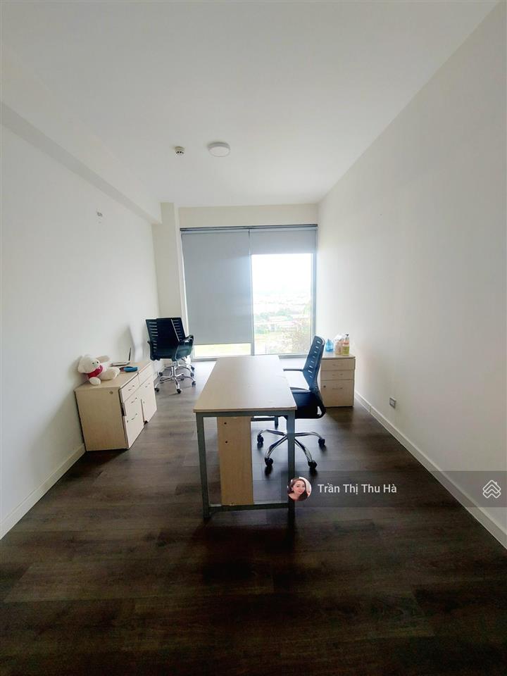 18tr cho thuê căn duplex 02 tầng  có sân vườn riêng 32m2  c/c luxgarden quận 7