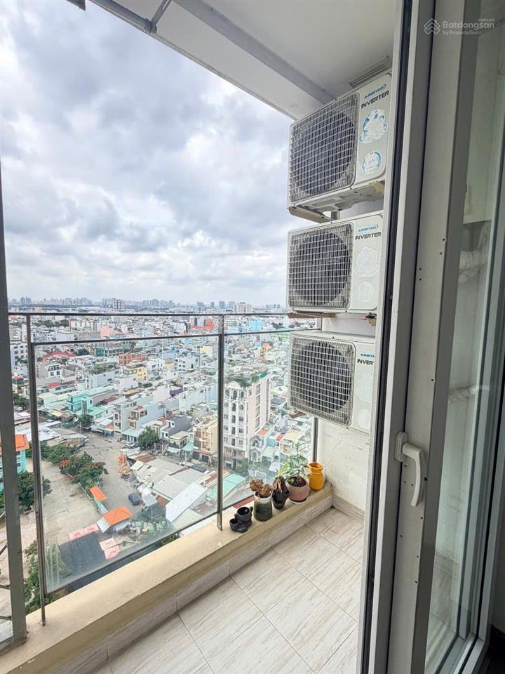 Bán c/c golden star quận 7, sổ hồng sẵn, vay được (thu hà 0932 758 ***)