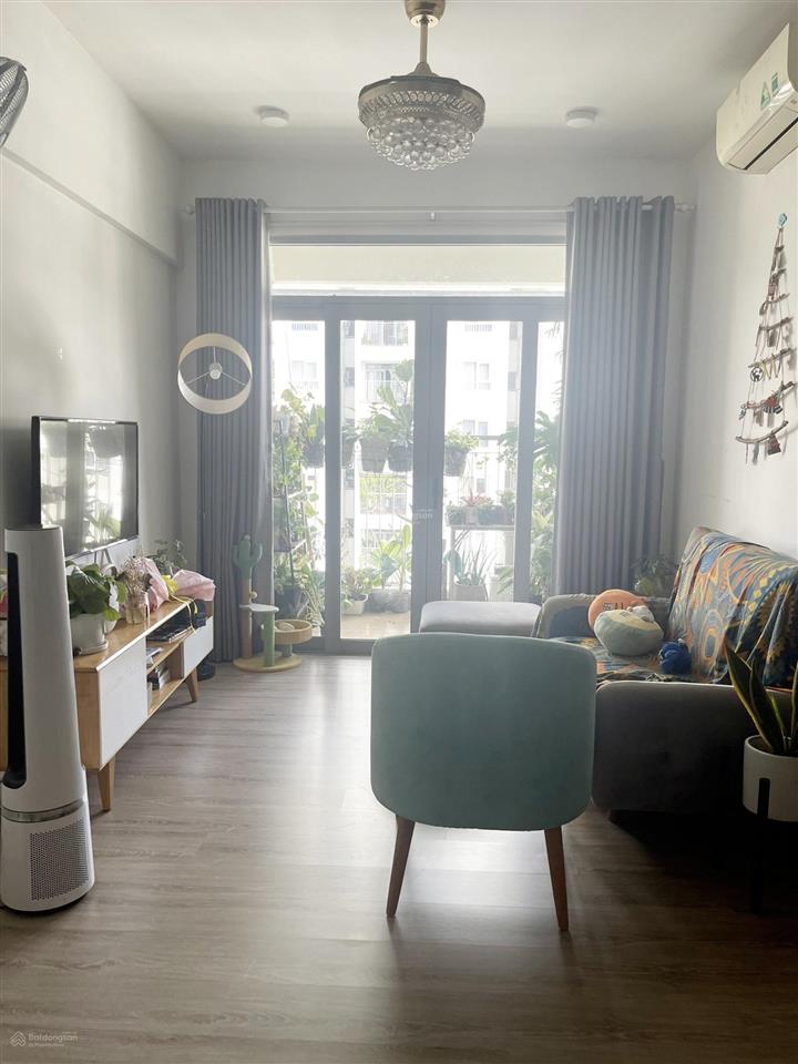 Cho thuê c/cư luxgarden 77m², 2pn  có nội thất  giá 9tr (thu hà 0932 758 ***)