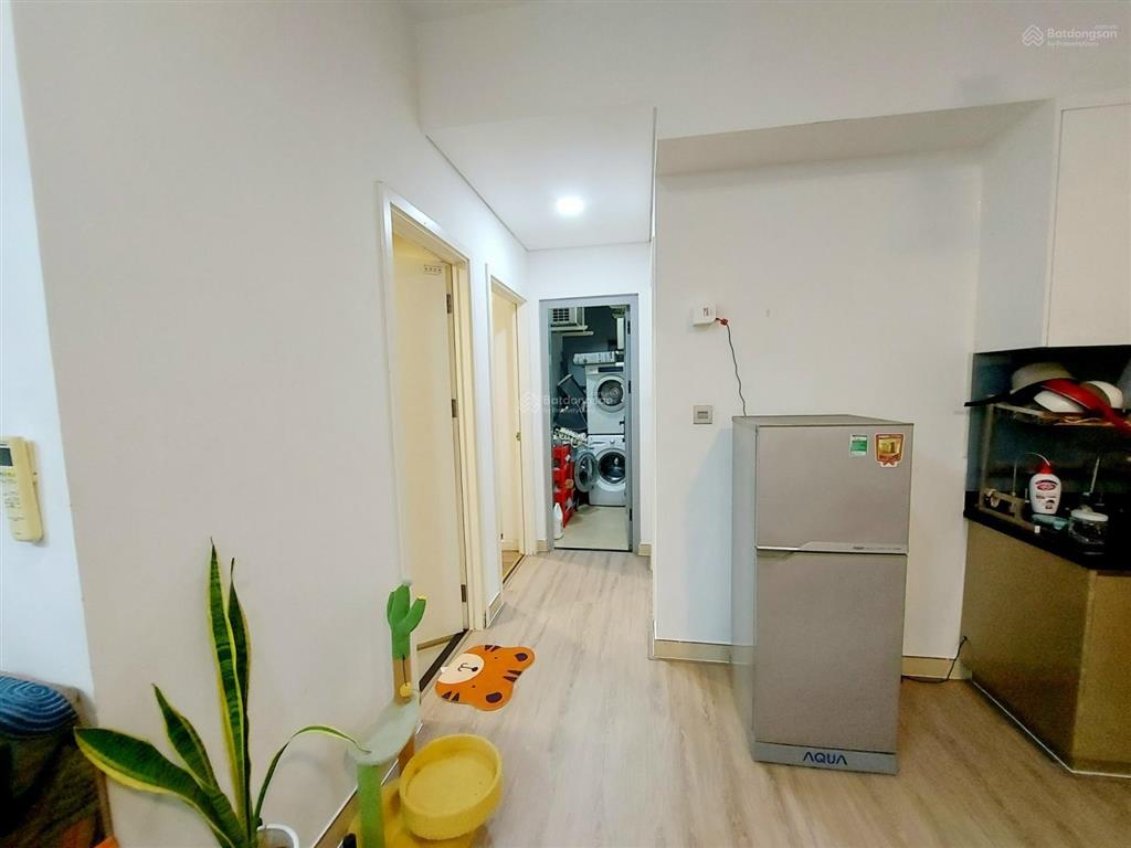 Cho thuê c/cư luxgarden 77m², 2pn  có nội thất  giá 9tr (thu hà 0932 758 ***)
