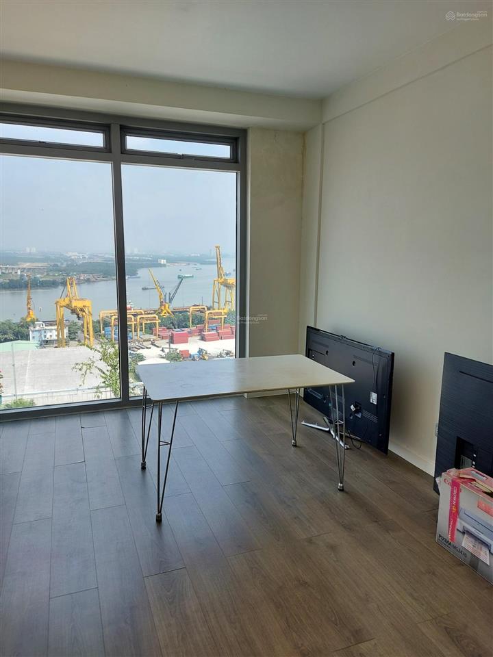 Cho thuê 13tr luxgarden 130m3pn có 02 máy lạnh (thu hà 0932 758 ***)