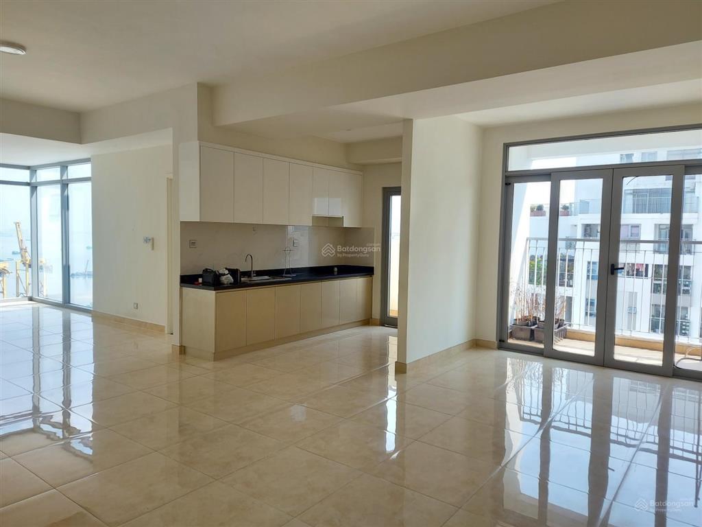 Cho thuê 13tr luxgarden 130m3pn có 02 máy lạnh (thu hà 0932 758 ***)