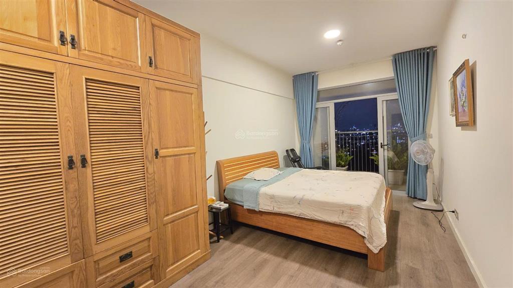 Bán penthouse cc luxgarden quận 7, có sân vườn riêng giá 7,9 tỷ