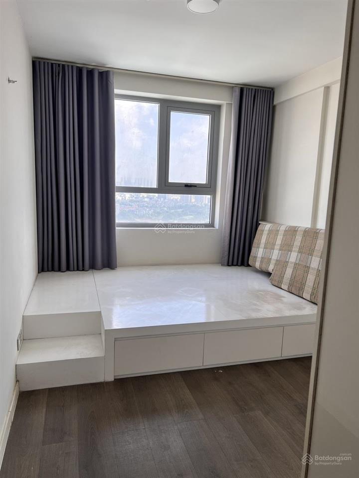 Cho thuê chung cư luxgarden quận 7  115m 3pn  giá thuê 12tr  ở liền