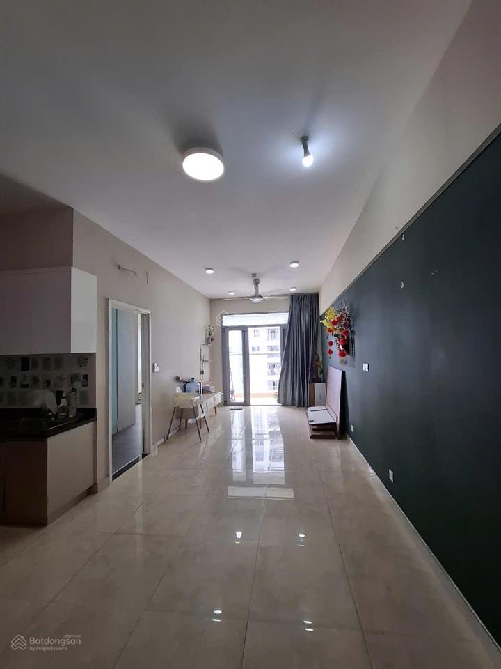 Cho thuê căn hộ luxgarden quận 7  nhà sẽ sơn mới lại  giá 10tr