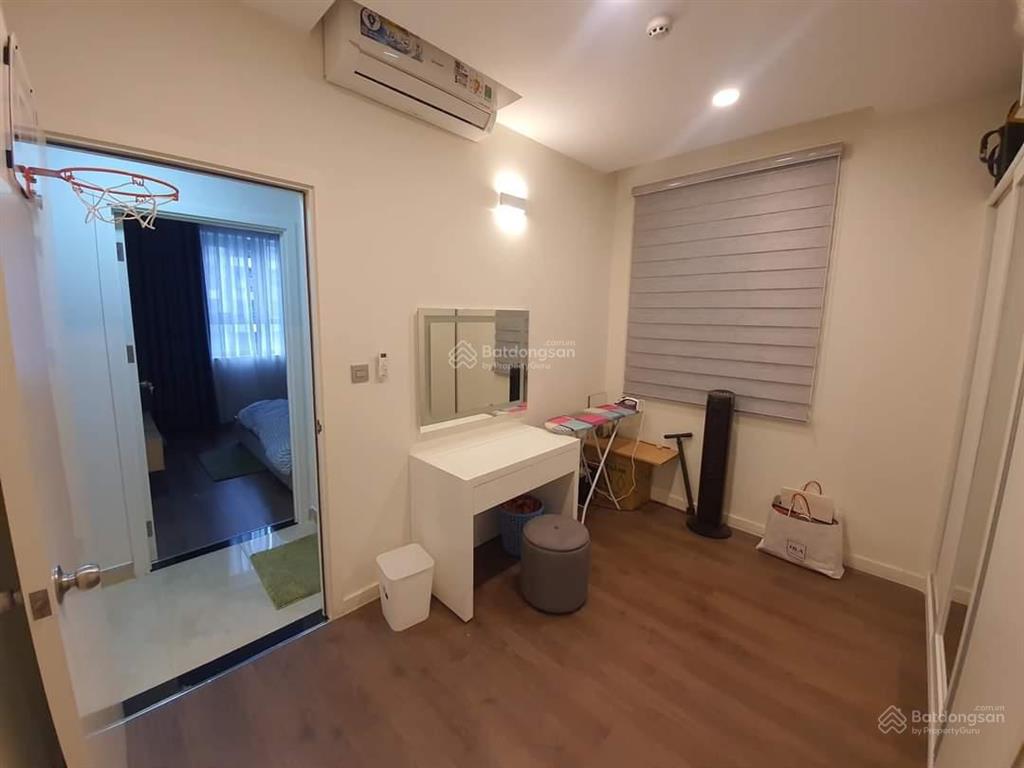Luxgarden  76m² 2pn có nội thất  sổ hồng  giá 3tỷ750