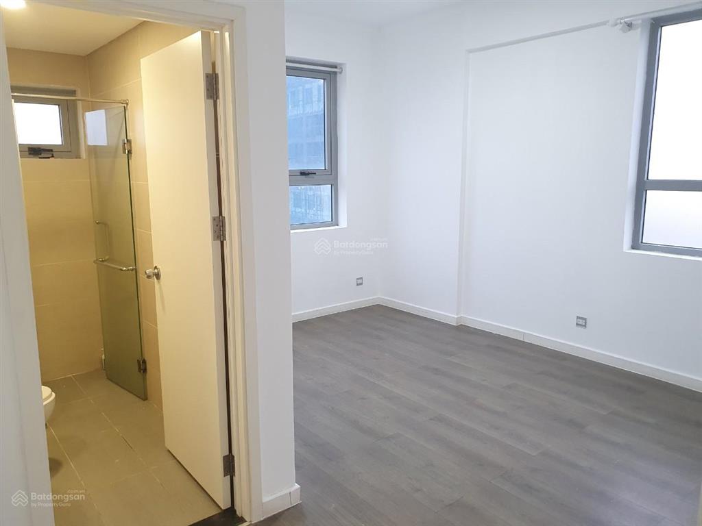 Bán luxgarden căn góc 74m, có sân vườn chung, đặc sản gió mát quanh năm