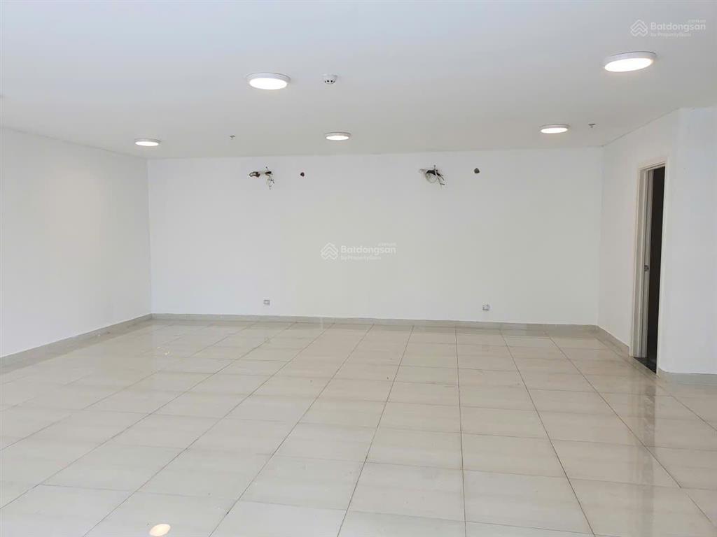 Cho thuê shophouse luxgarden quận 7, 120m 1 trệt, 1 lầu, 2wc