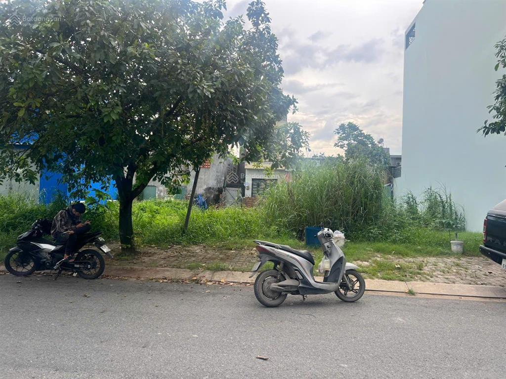 Bán đất 4,9 tỷ (5x18m) tại đường số 2, phạm văn hai, bình chánh (siêu hot)