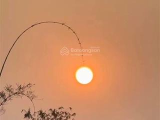 Cho thuê nhà 5 tầng ở quảng an có thang máy ,dt 30m2,mt5m2, giá 18 triệu/1 tháng