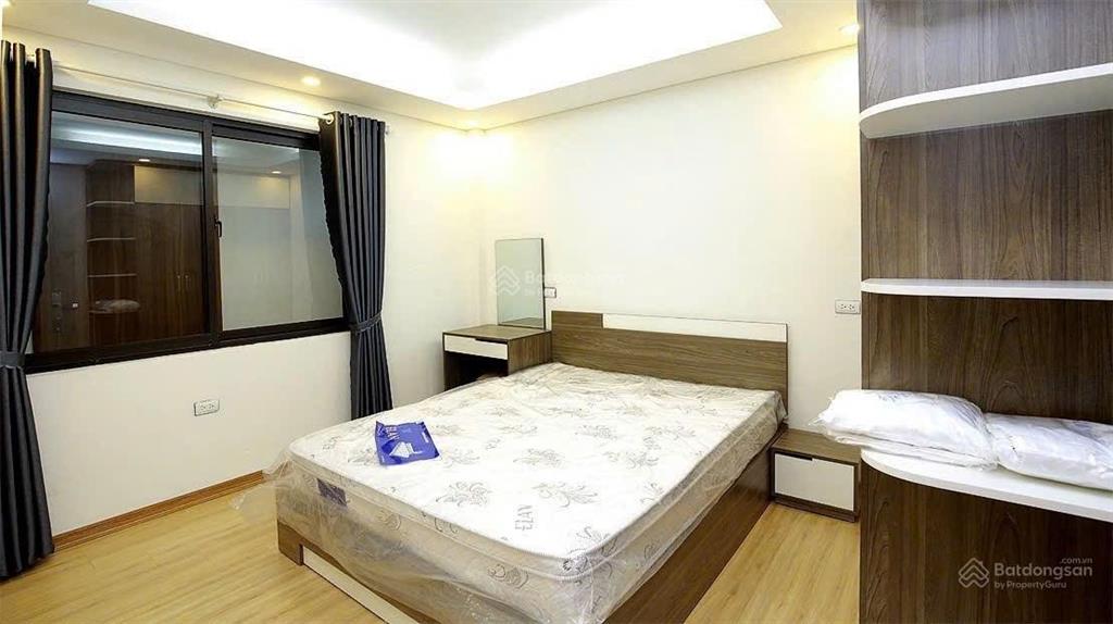Chính chủ cho thuê nhà mới đẹp 2 mặt thoáng oto để trong sân nhà ở âu cơ, 100m2, mt 7m, 25 triệu/th