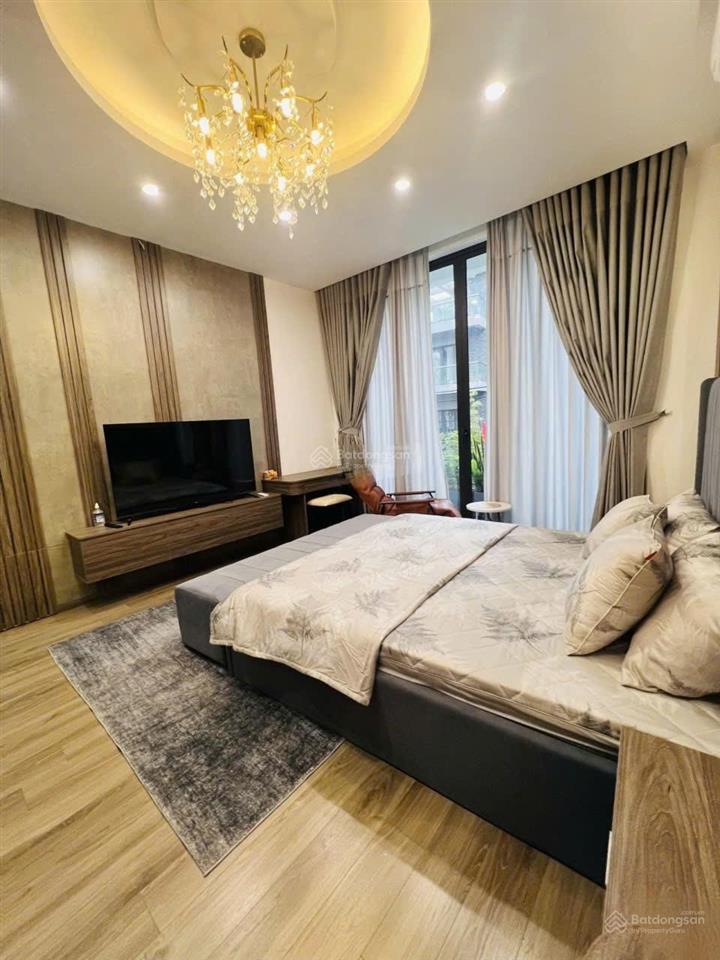 Cho thuê nhà 3 tầng, ở an dương dương, tây hồ, diện tích 50m2, mt 4mx3 tầng 3 pn, giá 10 triệu/th