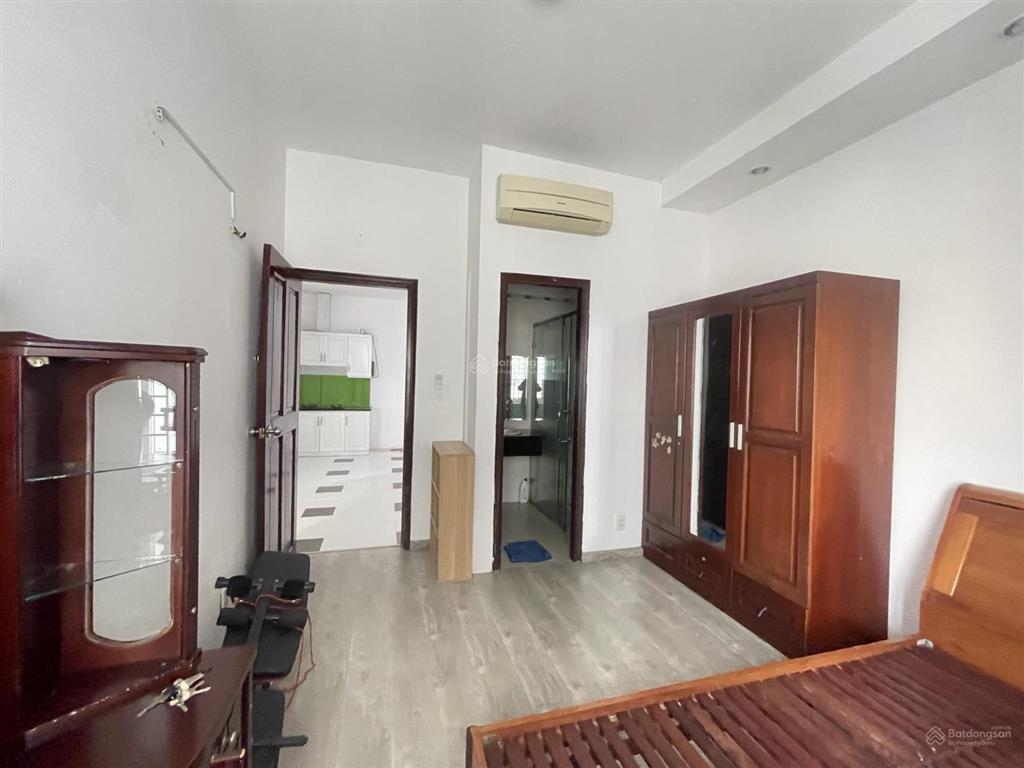 Cho thuê cc lữ gia căn 3pn  100m2 nội thất như hình giá 15tr ở liền