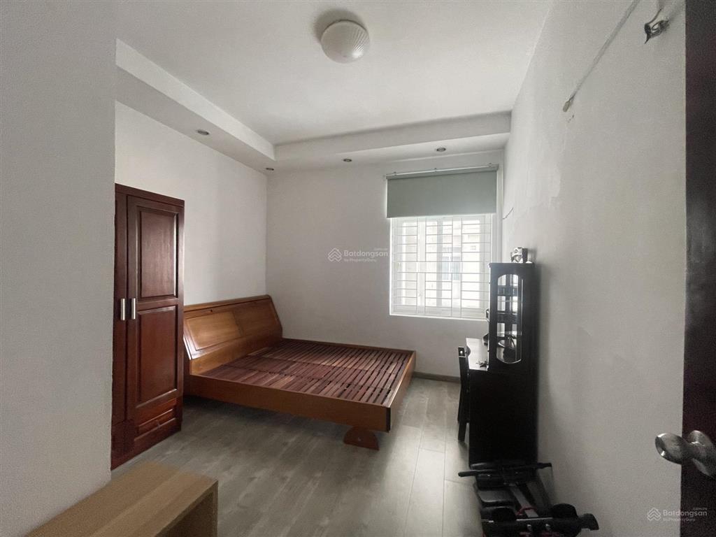 Cho thuê cc lữ gia căn 3pn  100m2 nội thất như hình giá 15tr ở liền