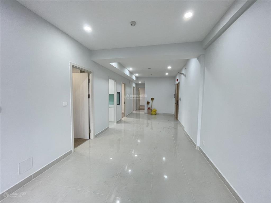Bán căn góc 4pn  3wc  128m2 cc dhomme nhà mới ký hđmb trực tiếp cđt giá 8,3 tỷ