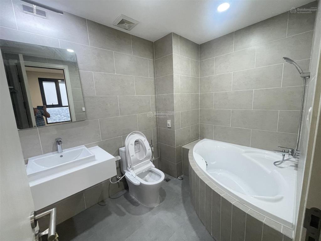 Bán căn duplex 3pn  3wc 133,8m2 cc dhomme nhà mới ký hđmb trực tiếp cđt giá 9,65 tỷ