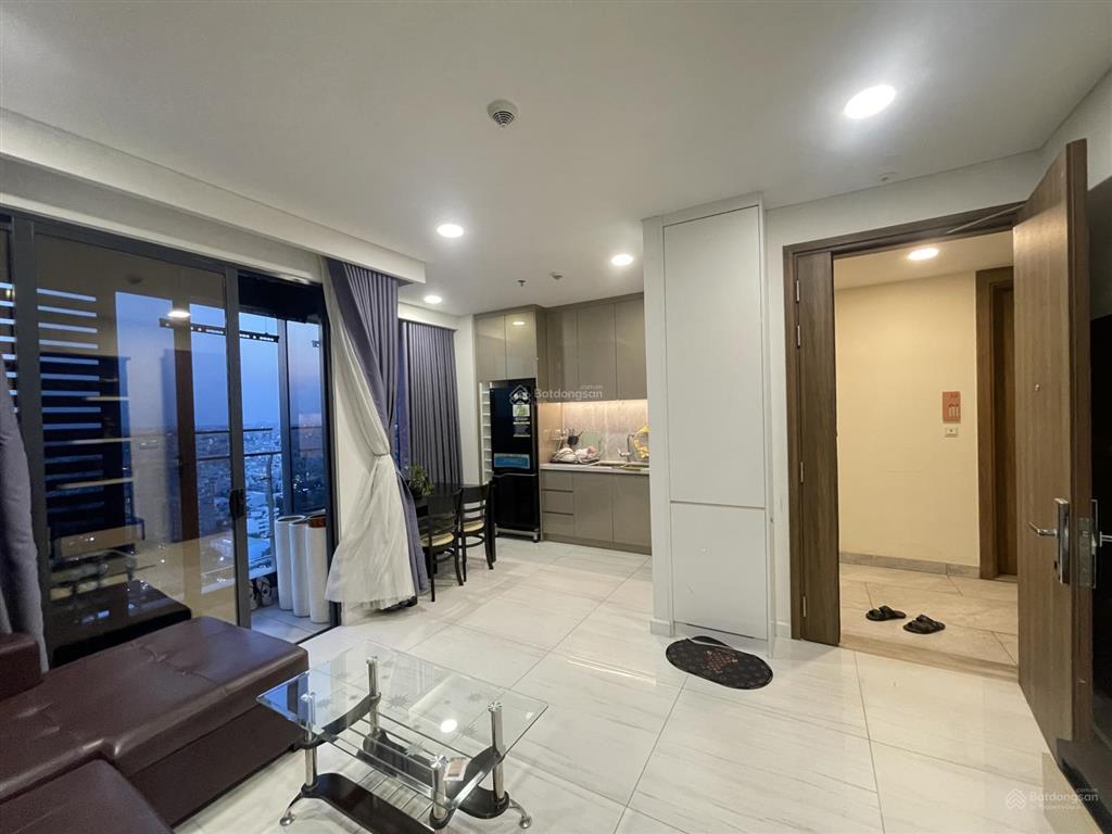 Cho thuê nhanh 1pn full nt cc kingdom 101 50m2 giá 16,5tr