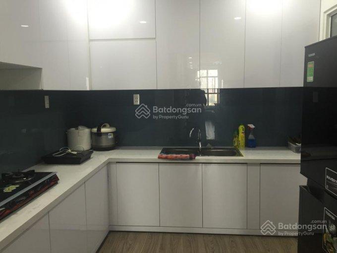 Cho thuê căn hộ 3 phòng ngủ 150m2 chỉ 16 triệu tại quận 7