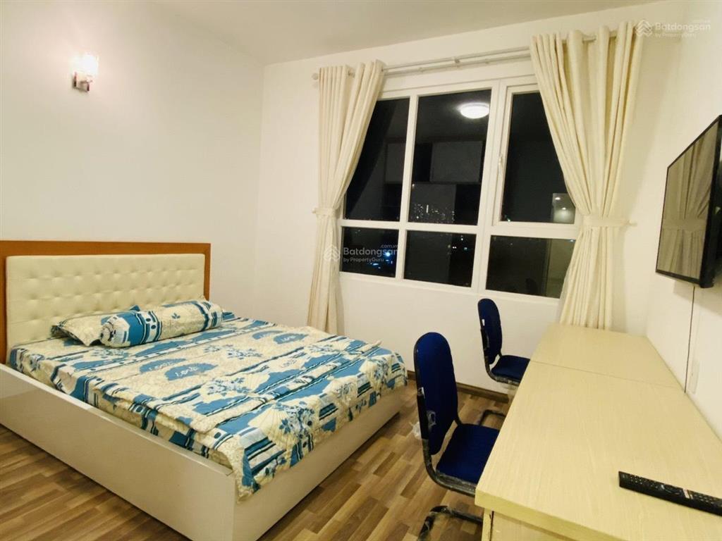 Cho thuê căn góc 3 phòng ngủ 103m2 florita, kdc him lam quận 7