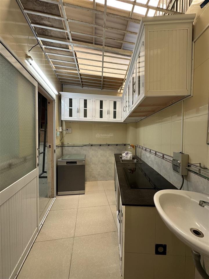 Nhà tỉnh lộ 10 [6x10, cấp 4, 2pn, 1toilet] 4,8tỷ tl