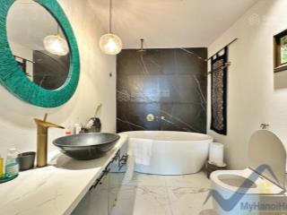 Bán căn hộ víp tại mipec long biên dành cho người có tiền. khách hỏi vu vơ thì cút không làm việc.