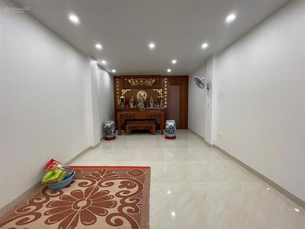 Nhà 6,5 tầng 2 mặt thoáng dân xây độc lập phố lê lợi nhà mặt ngõ, ô tô đỗ trong nhà