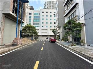 Bán lô áp góc khu phân lô 20b lê hồng phong .