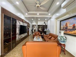  nhà 6 tầng thang máy lê hồng phong