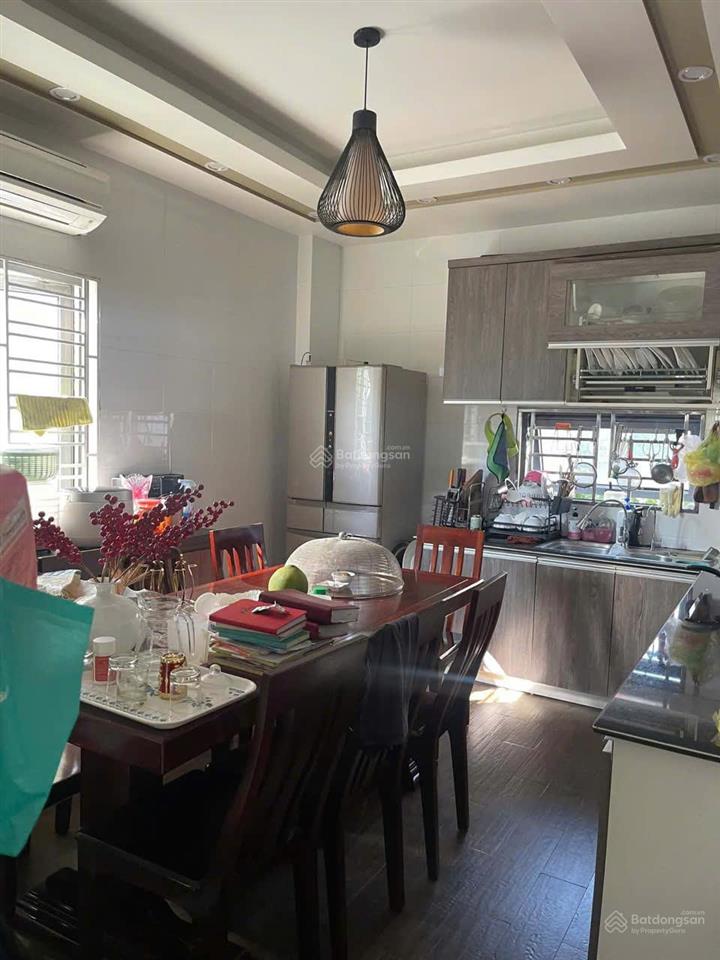 Bán nhà lô góc 45m2 x 5 tầng ô tô đỗ cửa kinh doanh tốt