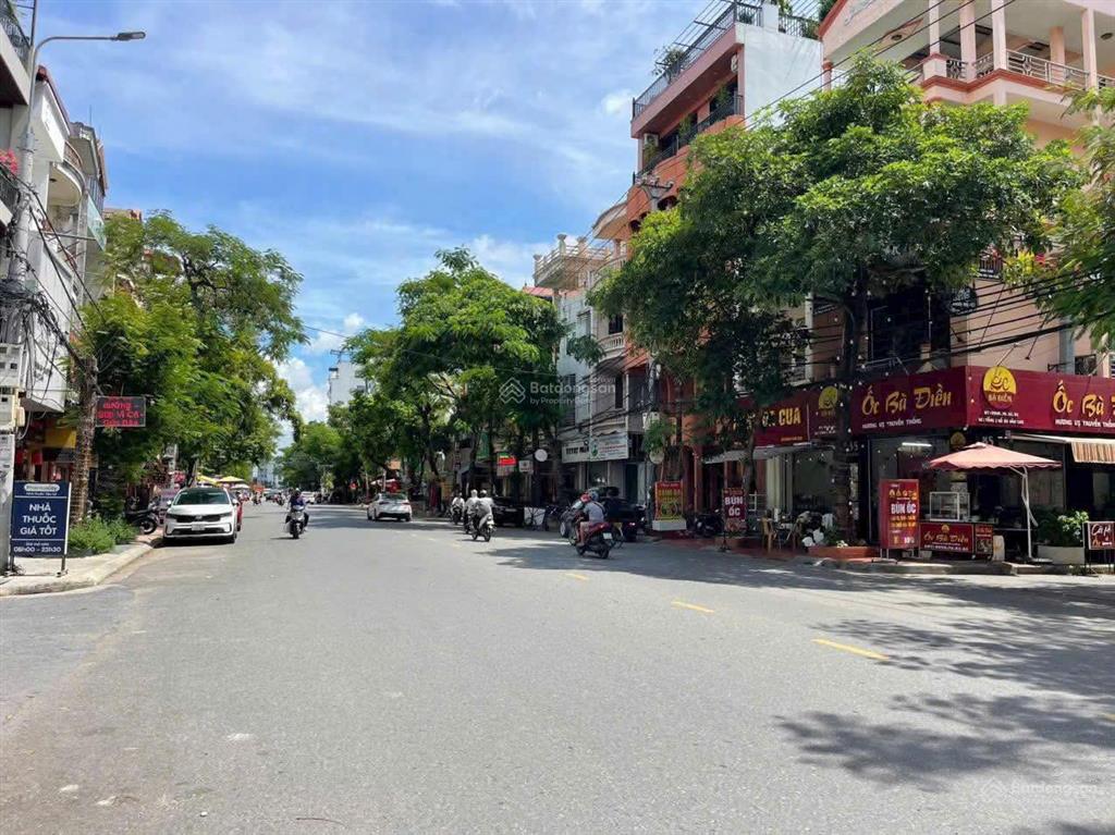 Chủ cần bán mặt đường văn cao, hải phòng