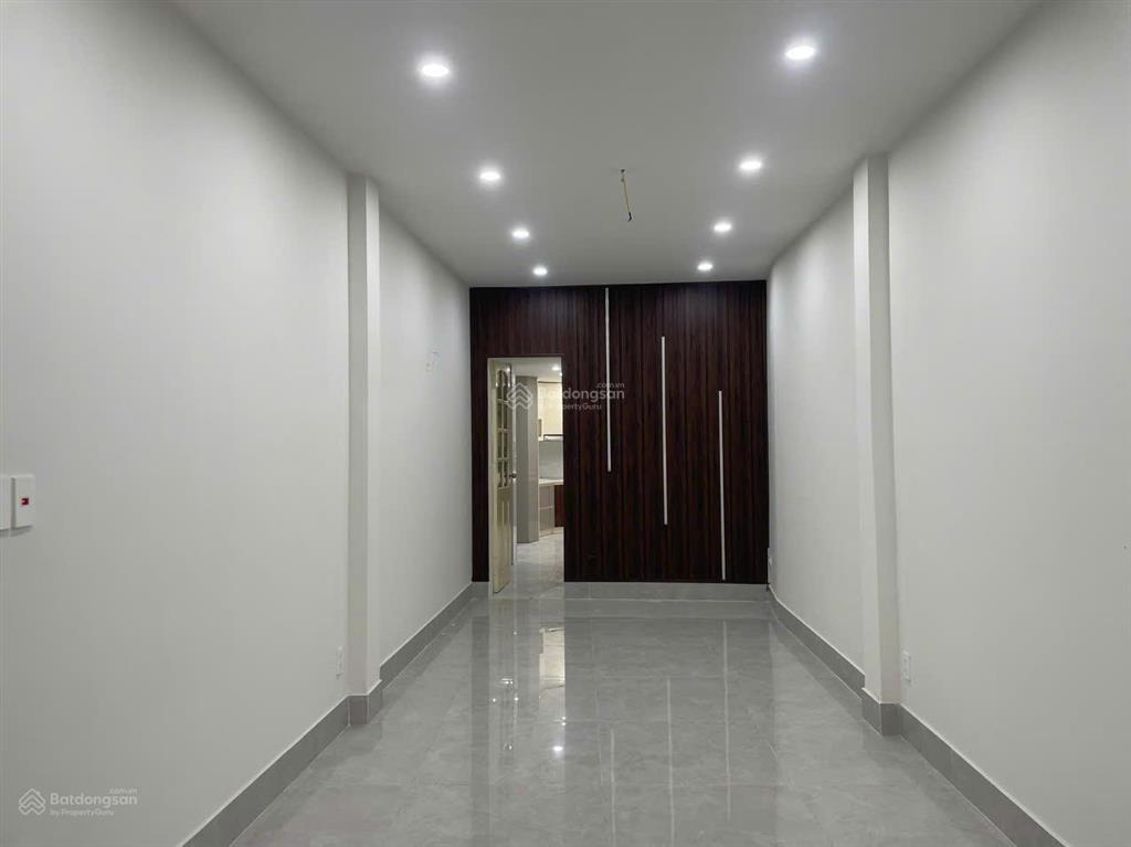Chủ gửi bán nhà mặt đường hùng vương  vị trí đẹp, kinh doanh tốt