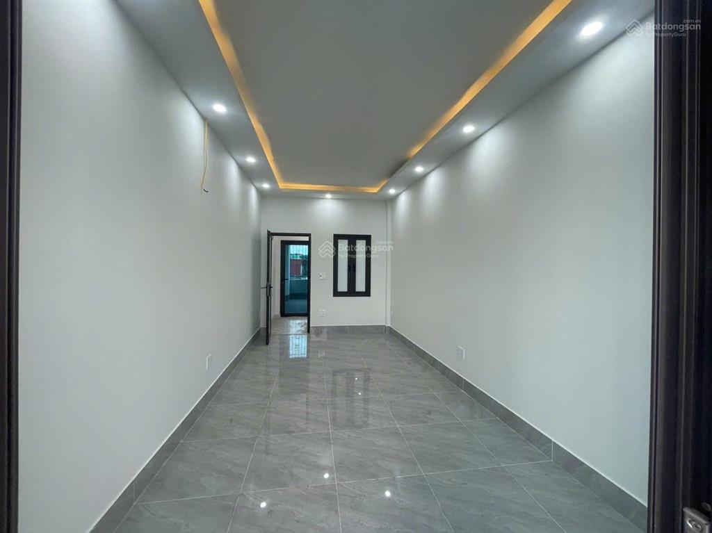 Chủ gửi bán nhà mặt đường hùng vương  vị trí đẹp, kinh doanh tốt