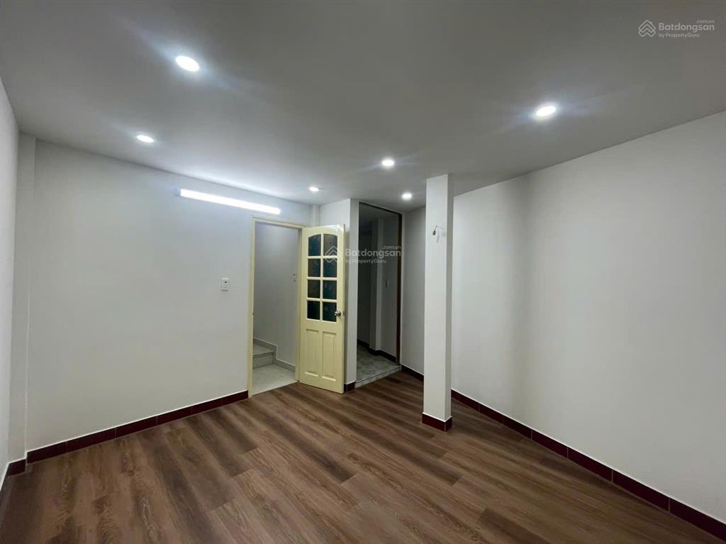 Chủ gửi bán nhà mặt đường hùng vương  vị trí đẹp, kinh doanh tốt