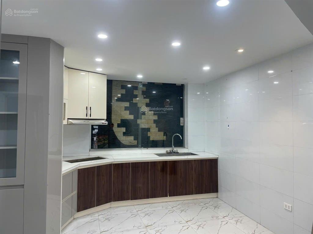 Chủ gửi bán nhà mặt đường hùng vương  vị trí đẹp, kinh doanh tốt