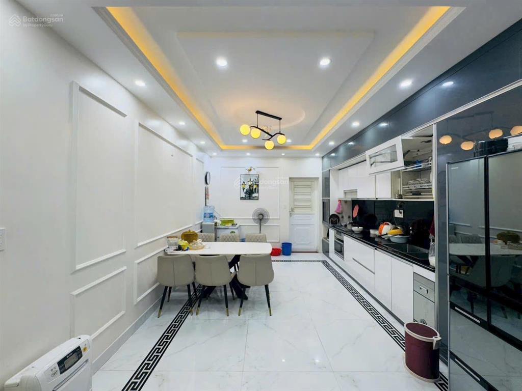 Nhà mặt đường 30m lô lê hồng phong !!!