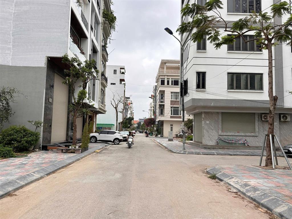 Thửa 60m2 tây nam bên phía hồ phương lưu bán đất tuyến 3 p  tđc cái hòm. lô đất ko lỗi lầm nhỏ