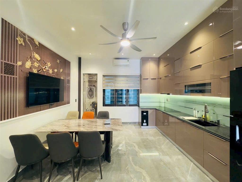 Bán nhà lê hồng phong  hải phòng căn 5,5 tầng thang máy gốc dân full nội thất