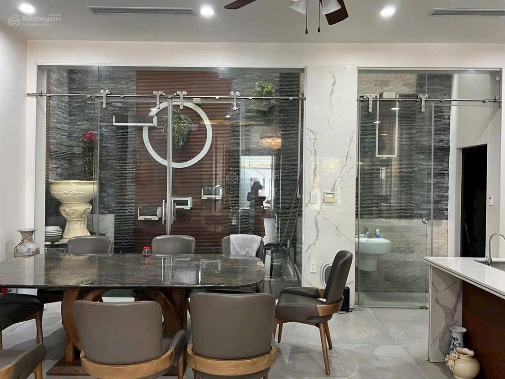 Biệt thự 4 tầng khu phân lô vip lê hồng phong vị trí đắc địa trung tâm hải phòng