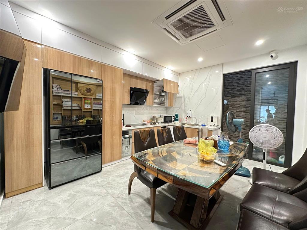 Nhà mặt đường 15m khu phân lô lê hồng phong, quận ngô quyền