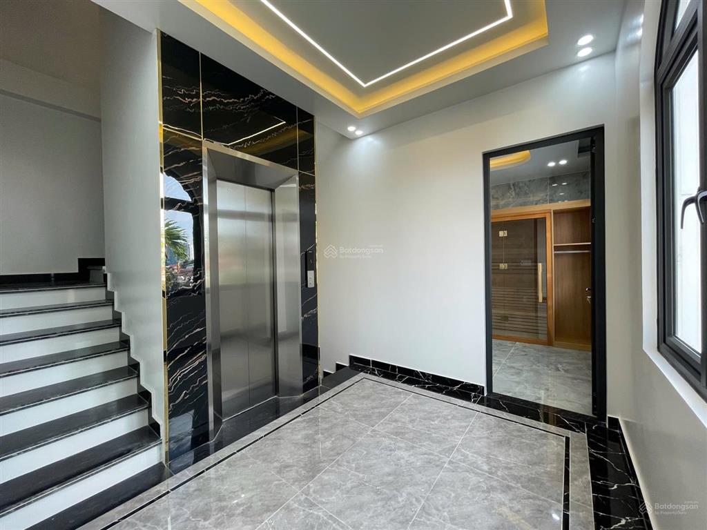 Bán nhà phố đông khê 5 tầng thang máy độc lập mới keng