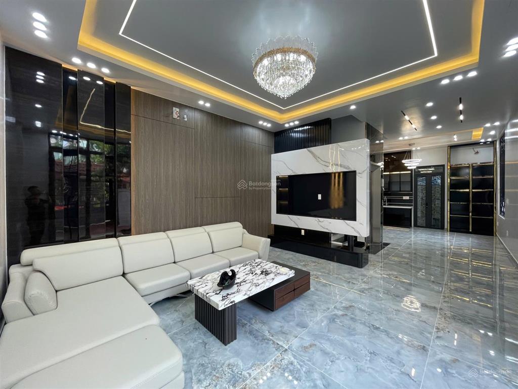 Bán nhà phố đông khê 5 tầng thang máy độc lập mới keng