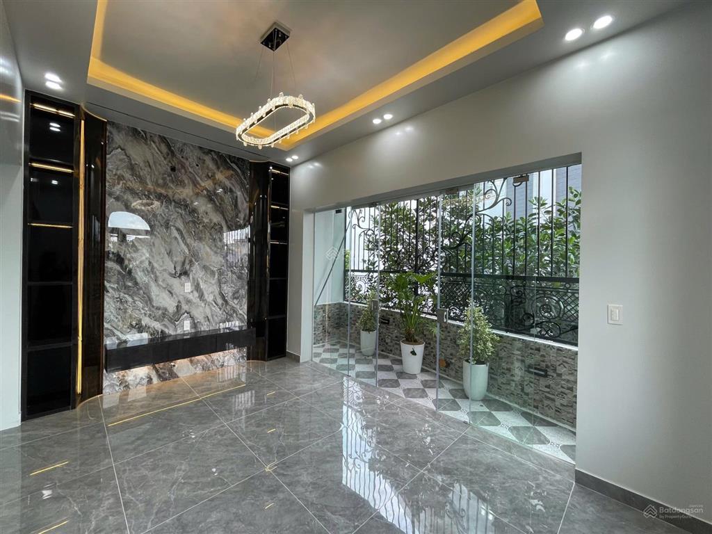 Bán nhà phố đông khê 5 tầng thang máy độc lập mới keng