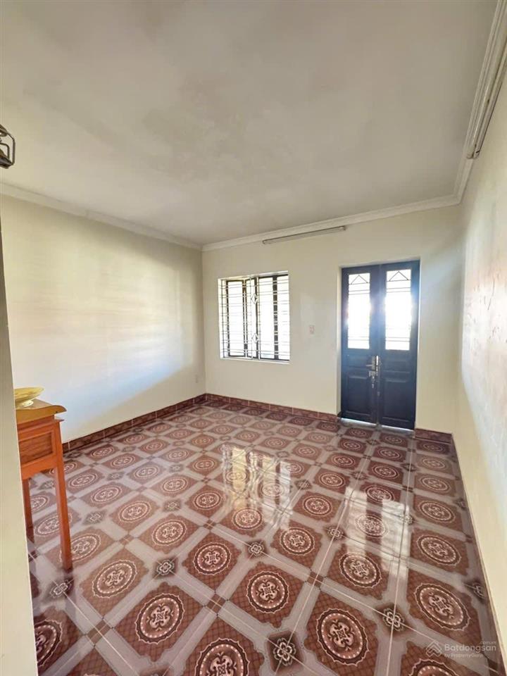 Chủ gửi bán nhà mặt đường 30m lô 27 lê hồng phong