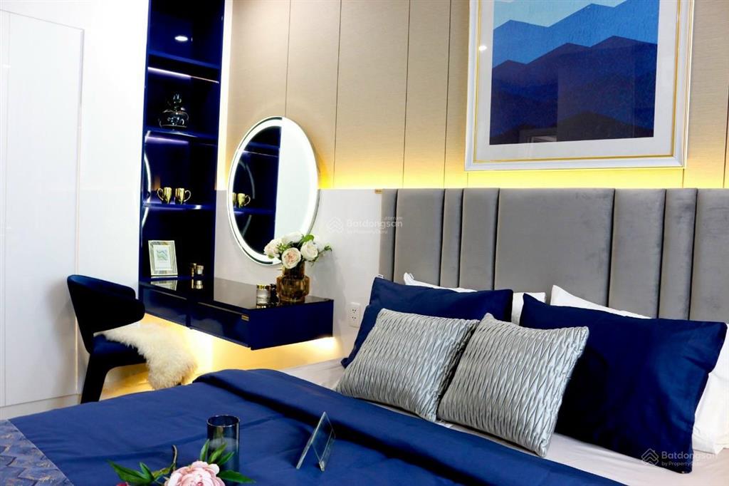 Bán nhanh hộ d'lusso 2pn giá 5.8 tỷ có sổ, hỗ trợ vay  em ngay ạ 0902 651 ***