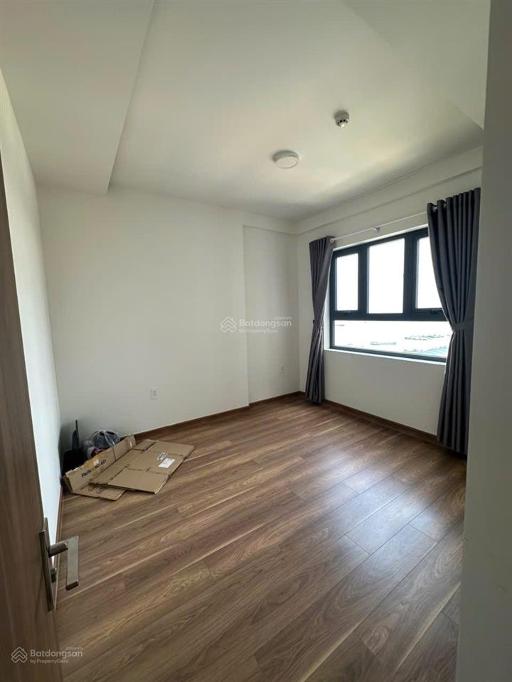 Cần bán nhanh căn 2pn q7 riverside 3.8 tỷ view sông có hđmb, bao thuế phí.  0902 651 ***