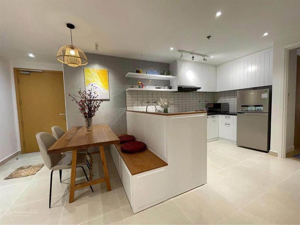Cho thuê cc masteri thảo điền, 24 triệu, 70m2, 2pn, tiện ích đầy đủ, đẹp