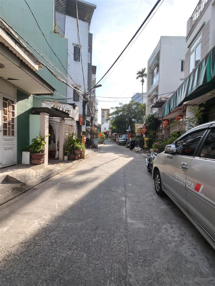 Bán đất đường núi thành, quận hải châu thành phố đà nẵng diện tích đất 110m2 (4,2x26m)