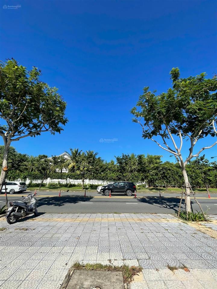 Bán đất đường trường sa, đối diện resort marriott da nang
diện tích 300m ngang 10m cực đẹp